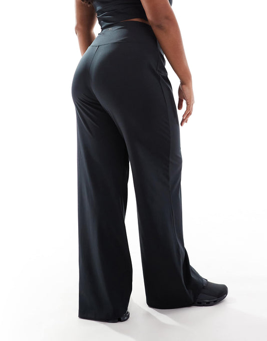 Curve Icon Soft Touch Dance Pant