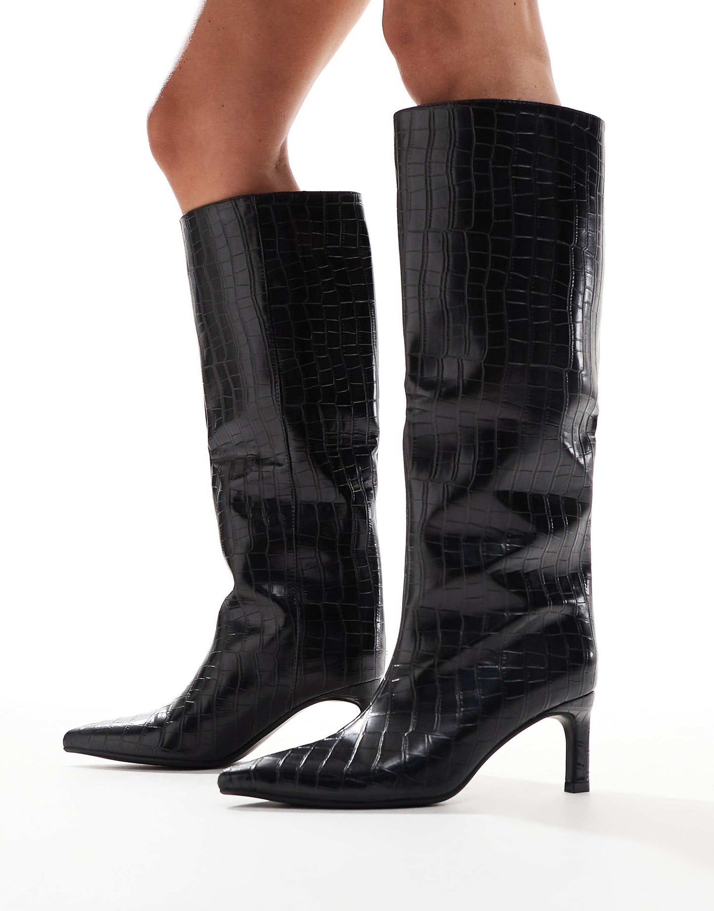 Knee High Kitten Heel Boot
