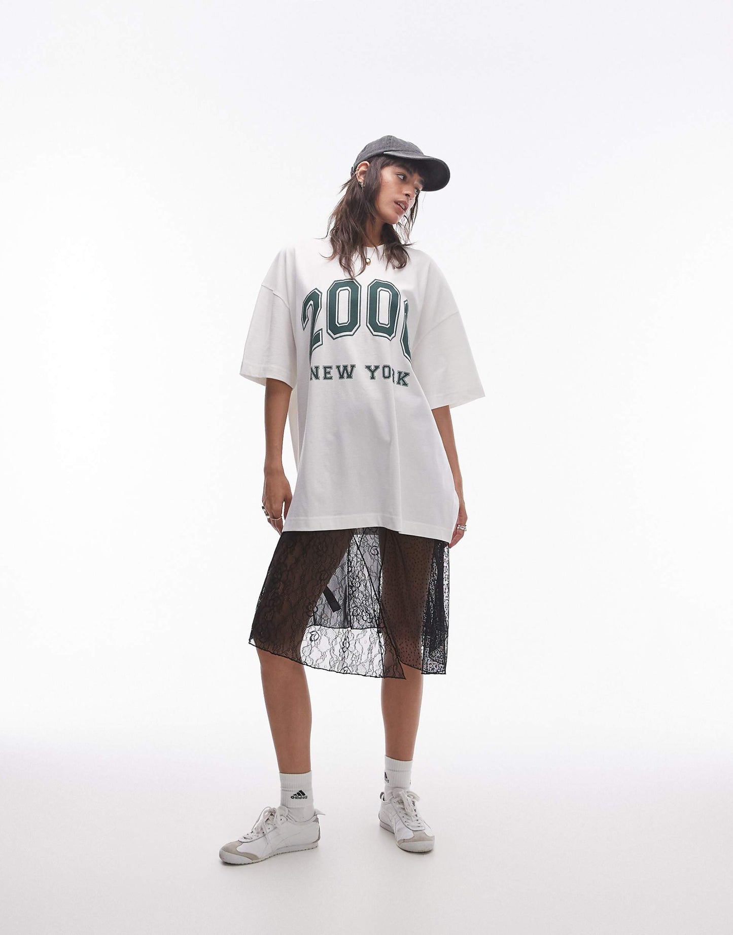 Premium Graphic 2000 New York Oversize Tee