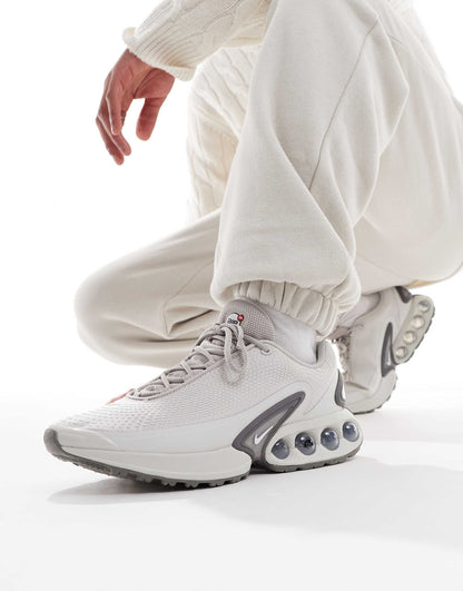 Air Max Dn Trainers