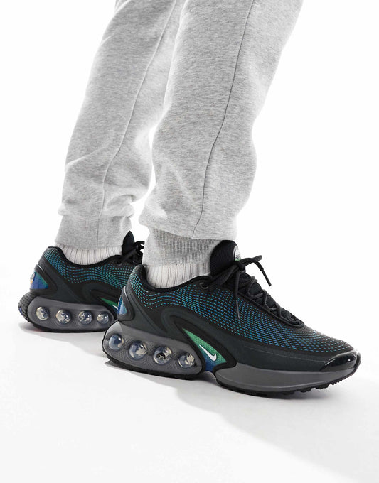 Air Max Dn Trainers