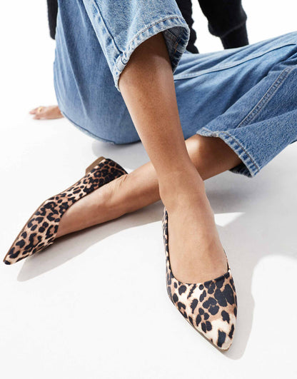 Pointed Ballet Flats