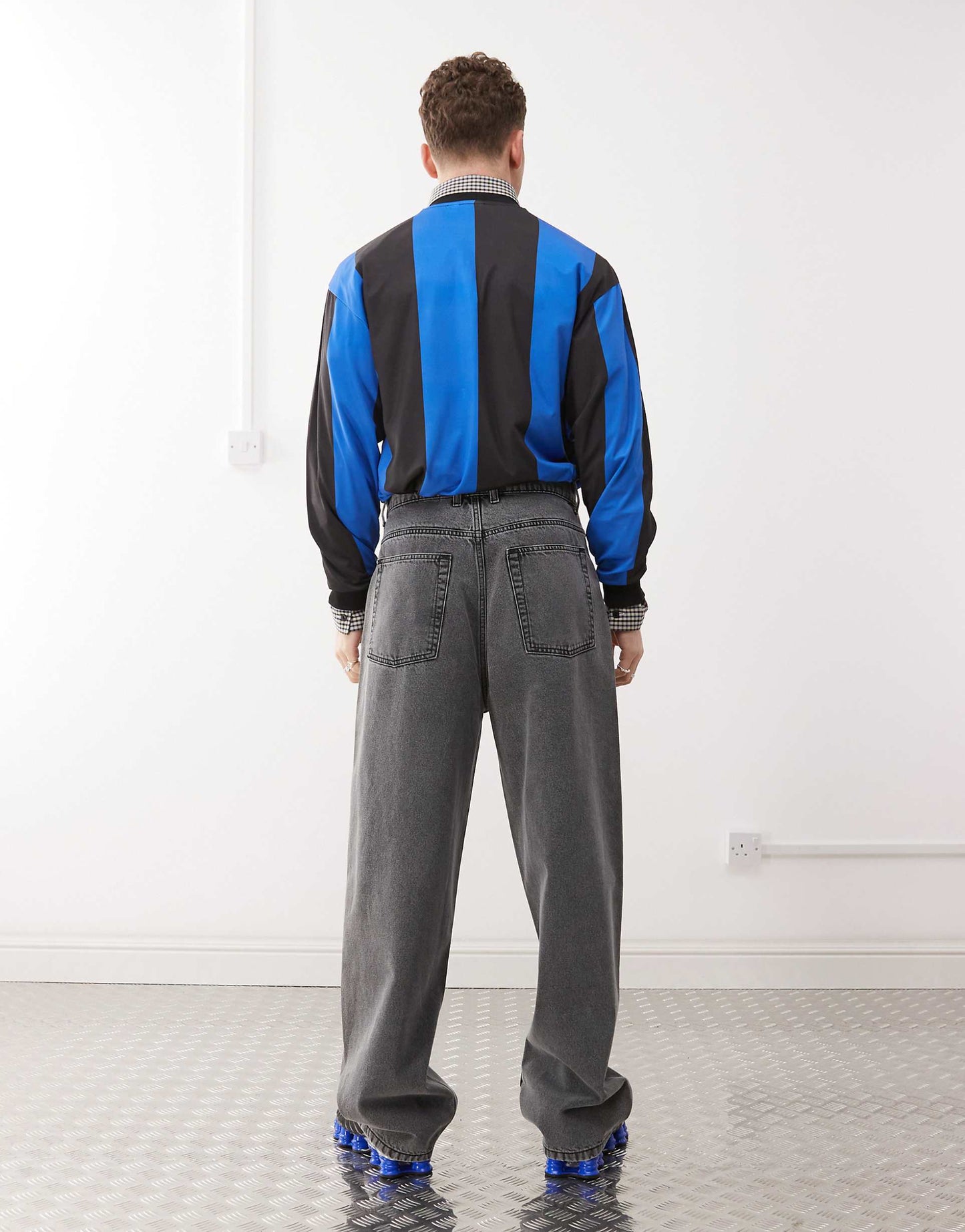 X001 Antifit Jeans