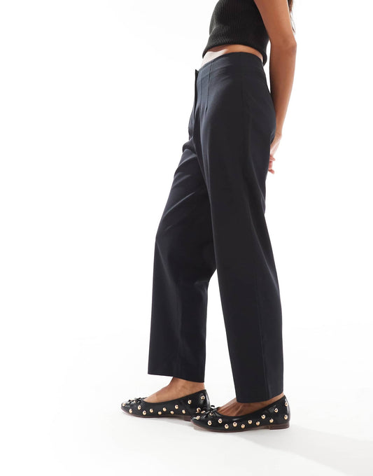 Petite Essentials Cigarette Trouser