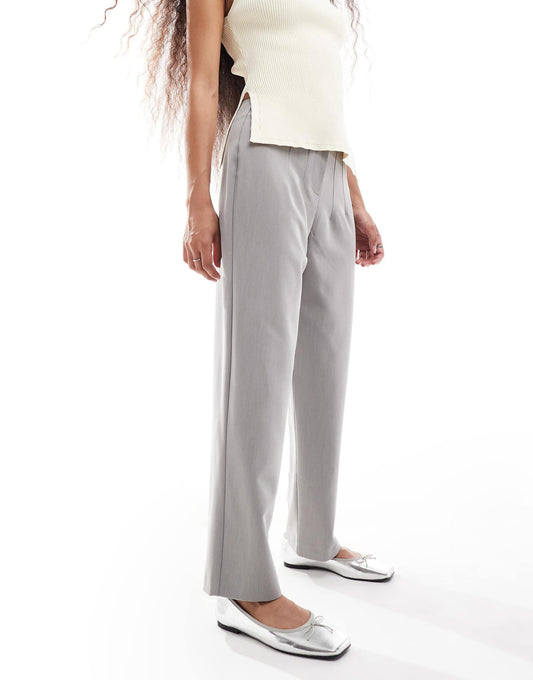 Petite Essentials Cigarette Trouser