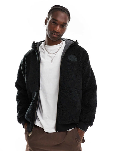 Whittle Sherpa Jacket In Black