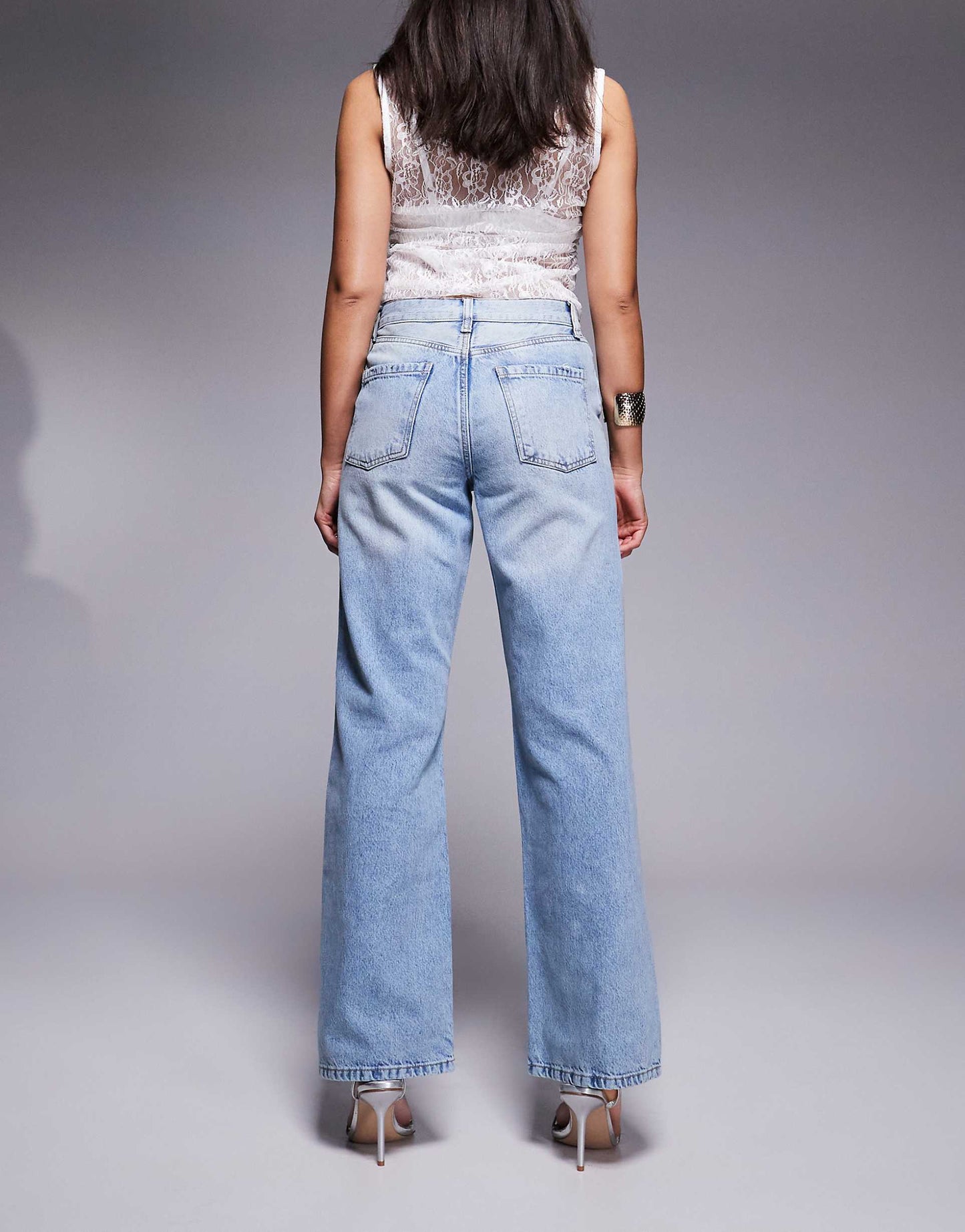 Relaxed Straight Leg Jean