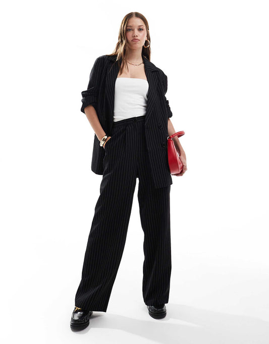 Tailored Straight Leg Trouser