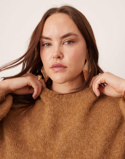 Curve Knitted Oversized Crew Neck Jumper
