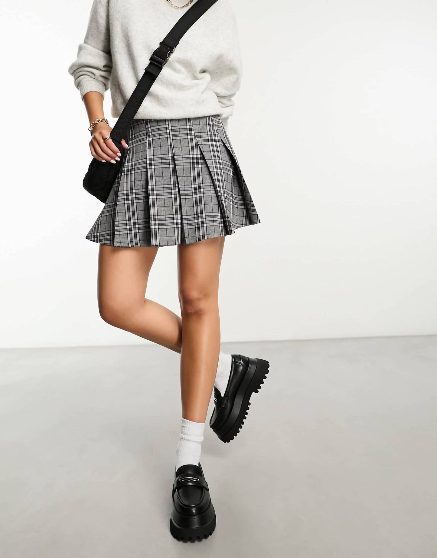 Pleated Mini Kilt Skirt With Buckle