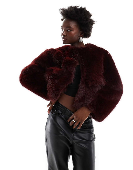 Cropped Faux Fur Pocket Detail Jacket