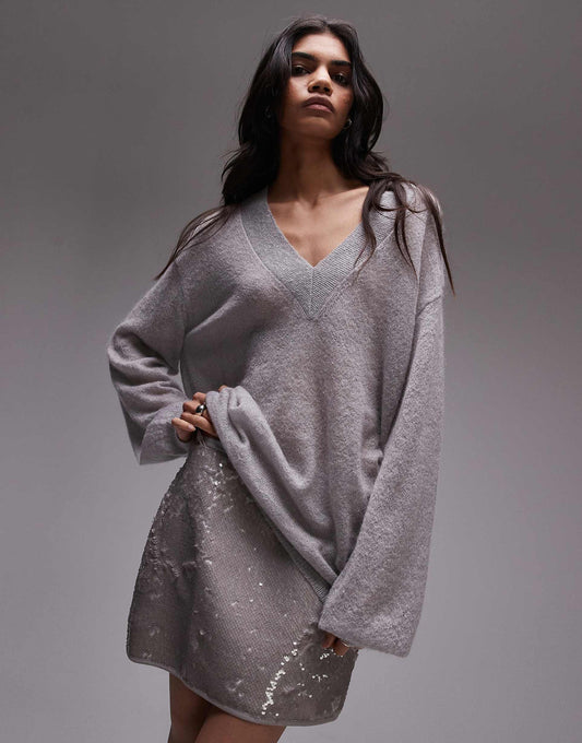 Premium Knitted Fine Gauge Mohair V Neck Relaxed Jumper
