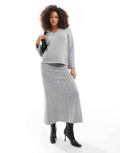 Fluffy Wool Mix Knitted V Neck Jumper Co-Ord