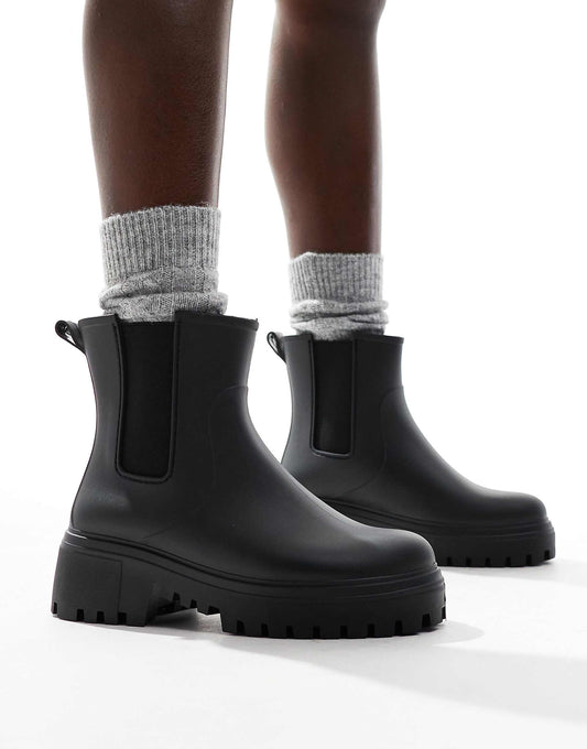 Phoebe Chunky Chelsea Boots