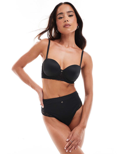 Padded Lace Detail Set