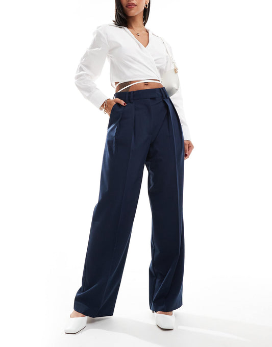 Tailored Wide Leg Trousers With Pleat Detail