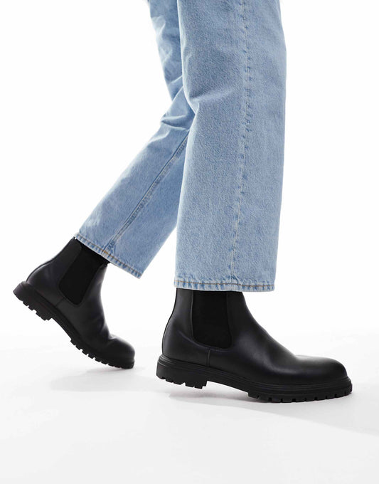 Dalton Chelsea Boots