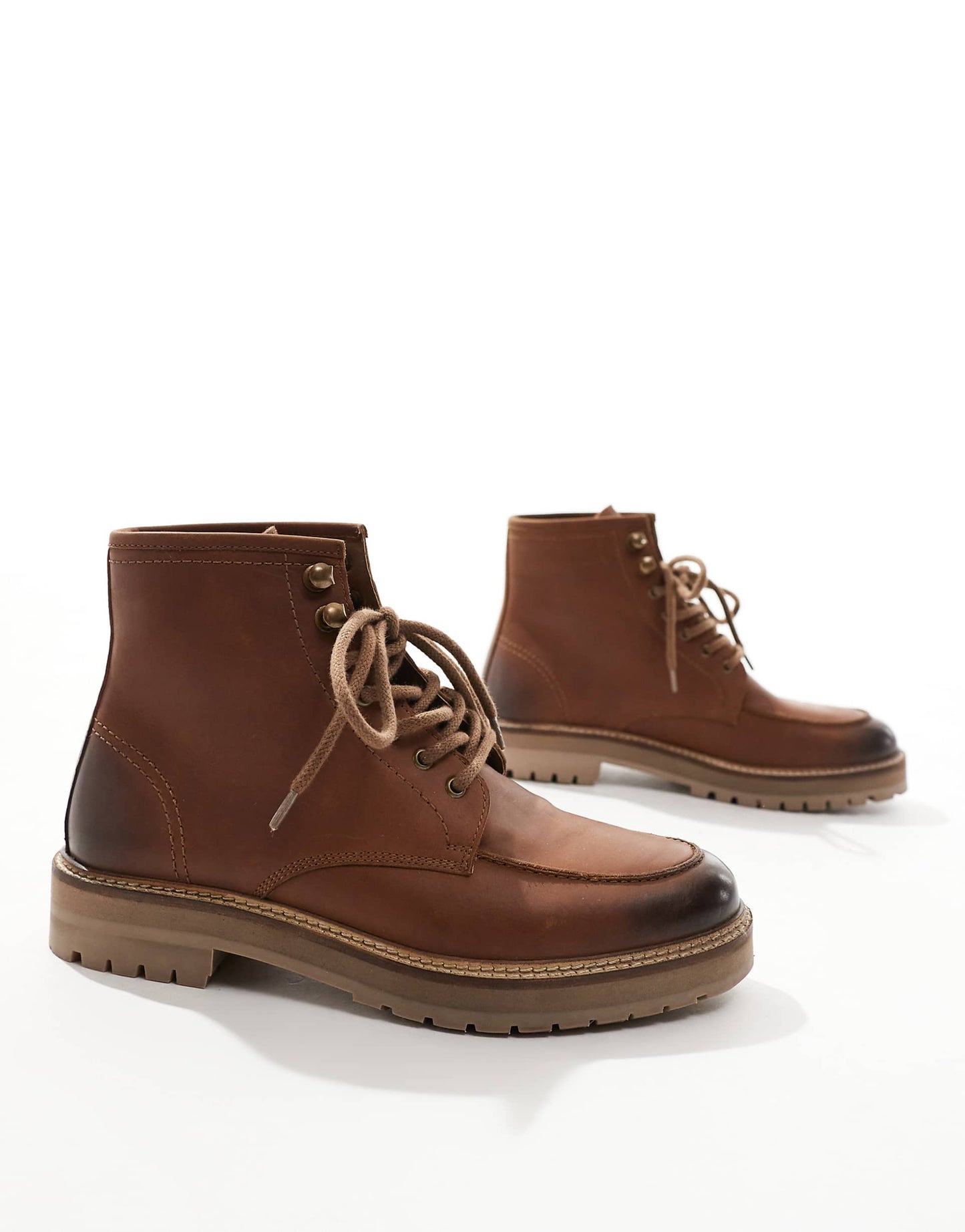 Django Chukka Boots