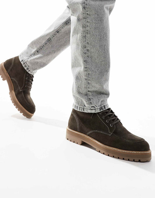 Django Chukka Boots