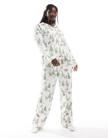 Exclusive Curve Christmas Print Long Sleeve Top And Trouser Pyjama Set