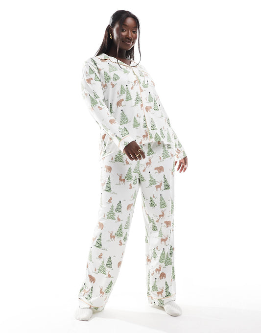 Exclusive Curve Christmas Print Long Sleeve Top And Trouser Pyjama Set