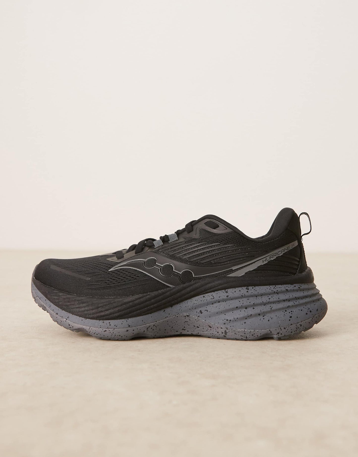 Hurricane 24 Running Trainers