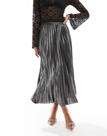 Pleated Maxi Skirt