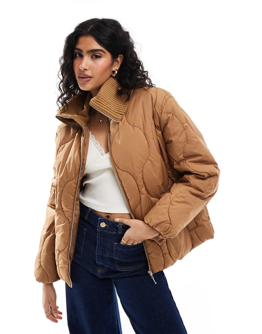 Ribbed Neck Onion Quilted Coat