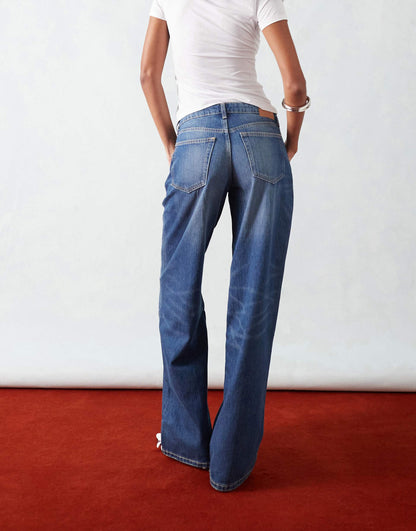 Ample Low Waist Baggy Fit Jeans