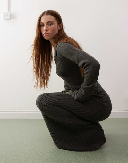 Collar Knitted Long Sleeve Dress