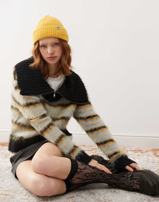 Collar Jumper