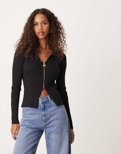 International Mondale Knitted Zip Up Cardigan