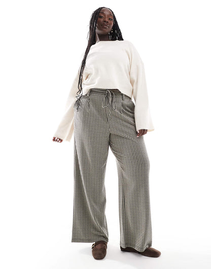 Curve Tie Belt Wide Leg Trousers