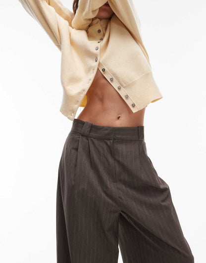 Pleated Trouser