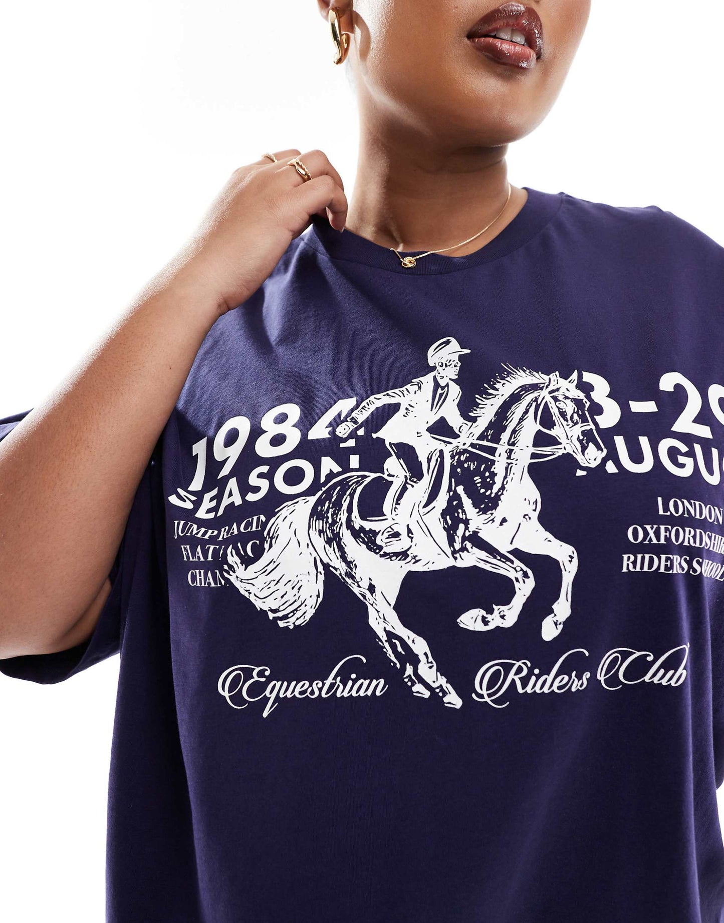 Curve Oversized T-Shirt With Horse Graphic