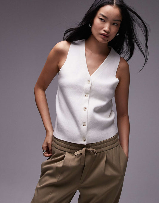 Knitted Compact Waistcoat