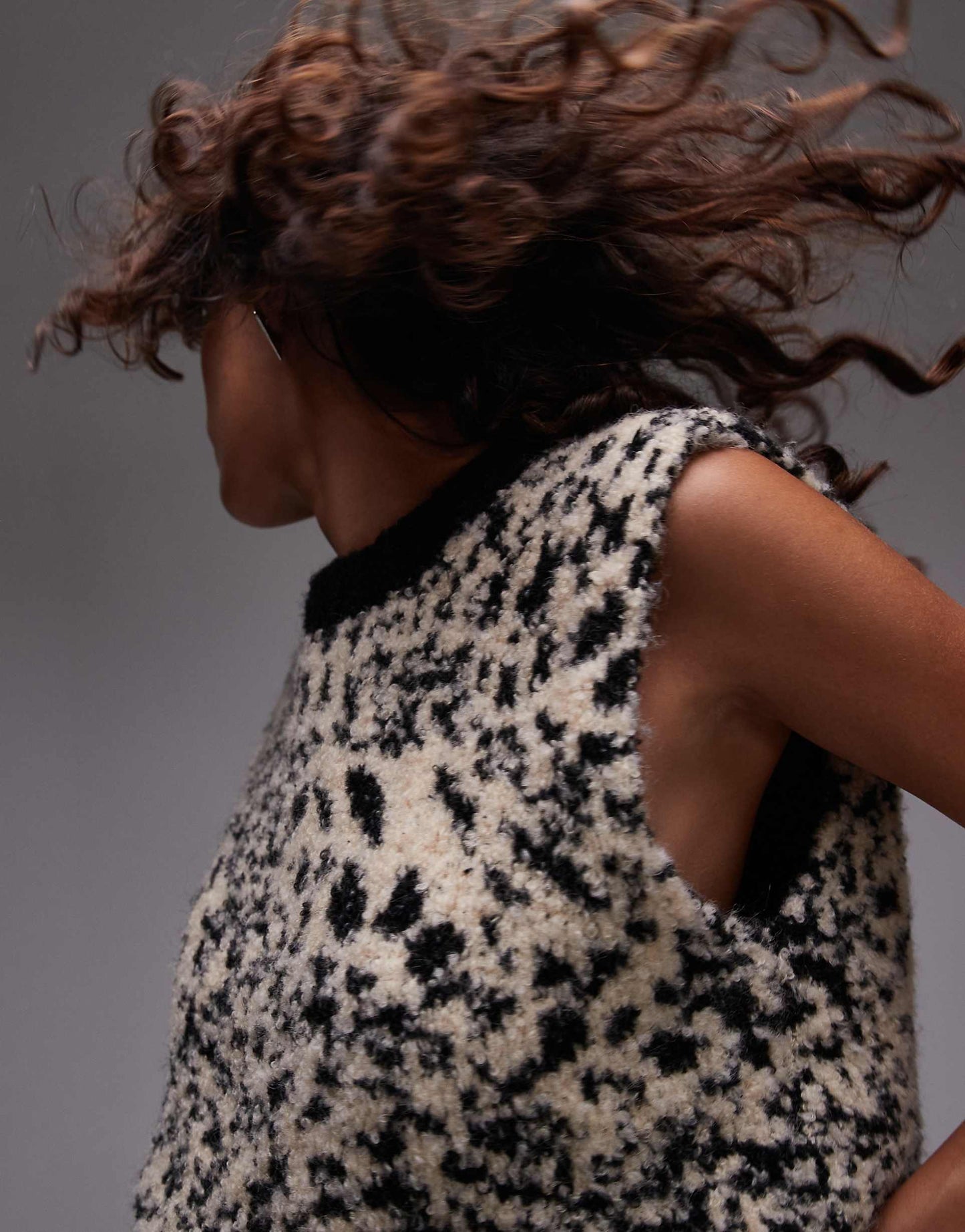 Knitted Boucle Animal Tank