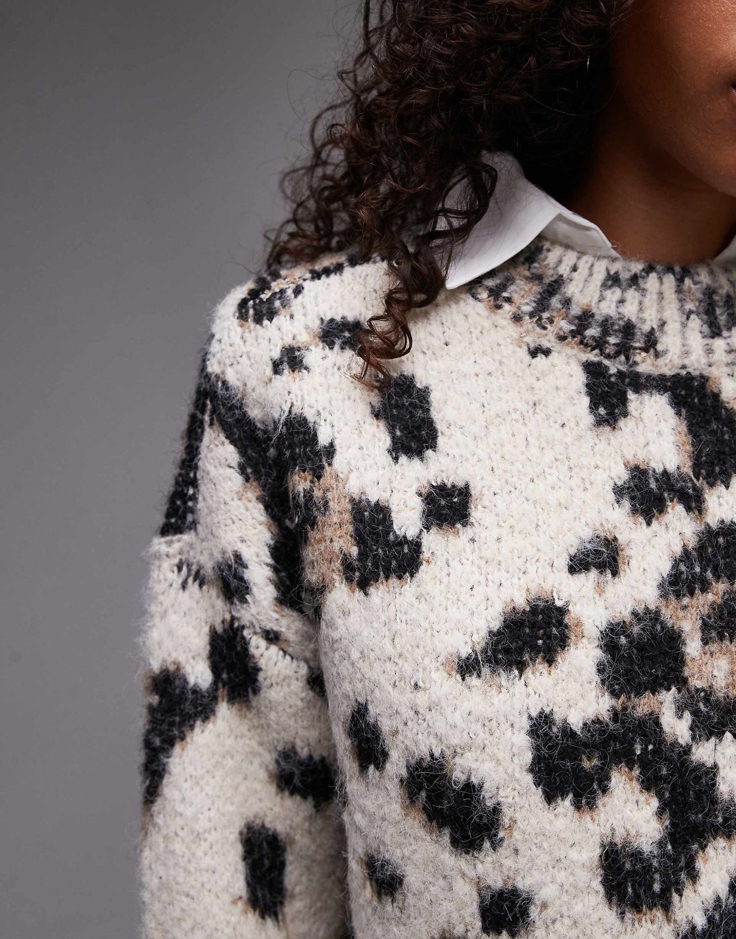 Knitted Fluffy Relaxed Ultimate Jumper