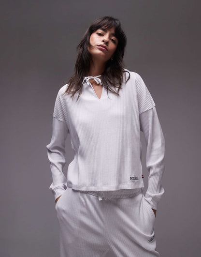 Logo Lounge Hoodie