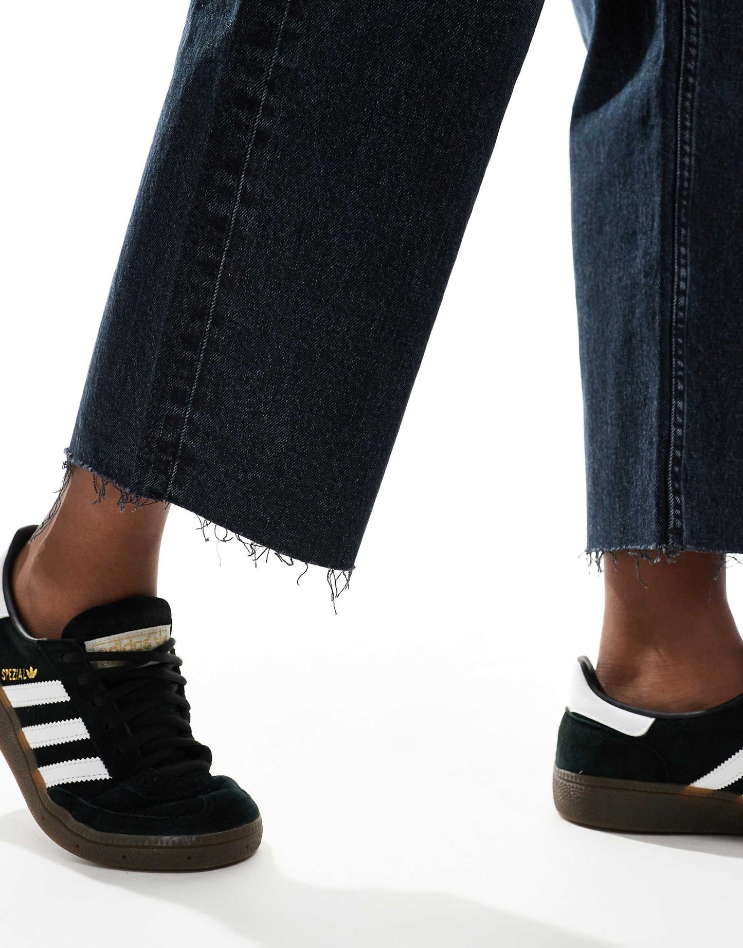 Cropped Comfort Stretch Straight Leg Jeans