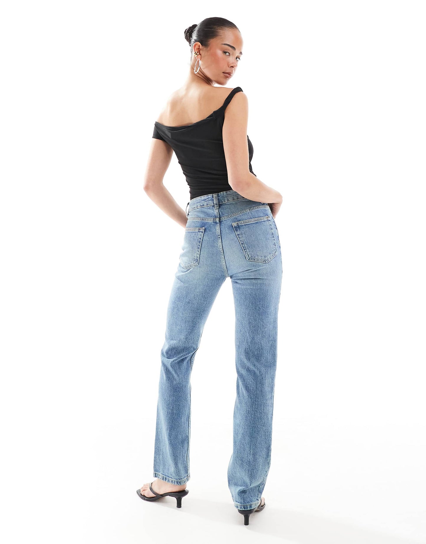 High Rise Slim Straight Jean