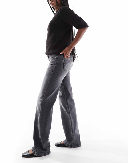 Judy Low Rise Wide Leg Jeans