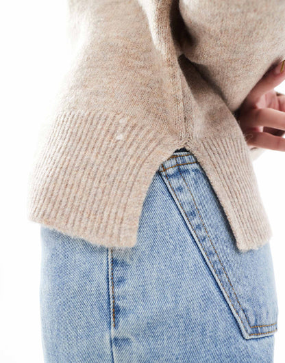 Round Neck Jumper