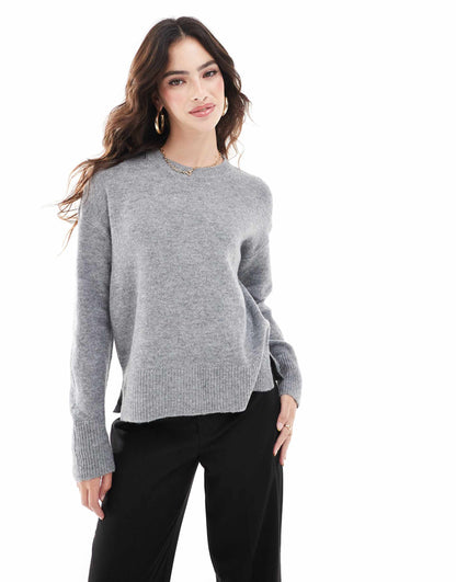 Round Neck Jumper