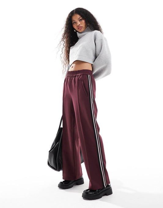 Petite Side Panel Wide Leg Track Pant