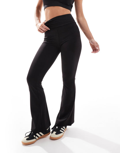 Petite Jersey Sculpt Flare Legging