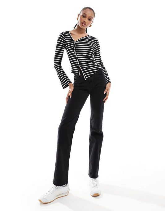 D98 Tall Straight Leg Jeans
