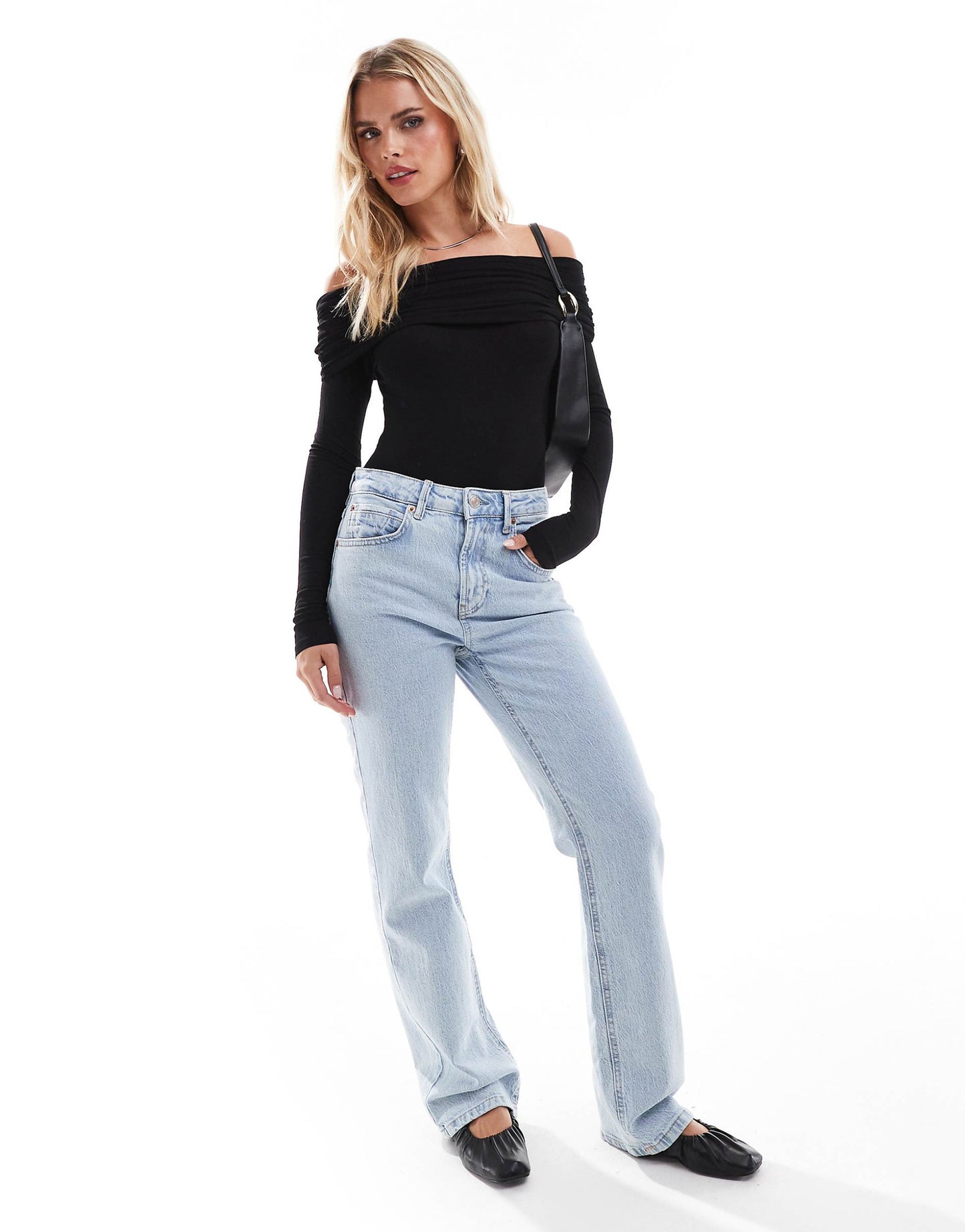 Petite D98 Straight Leg Jeans