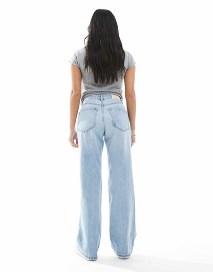 Petite Wide Leg Turn Up Dad Jean