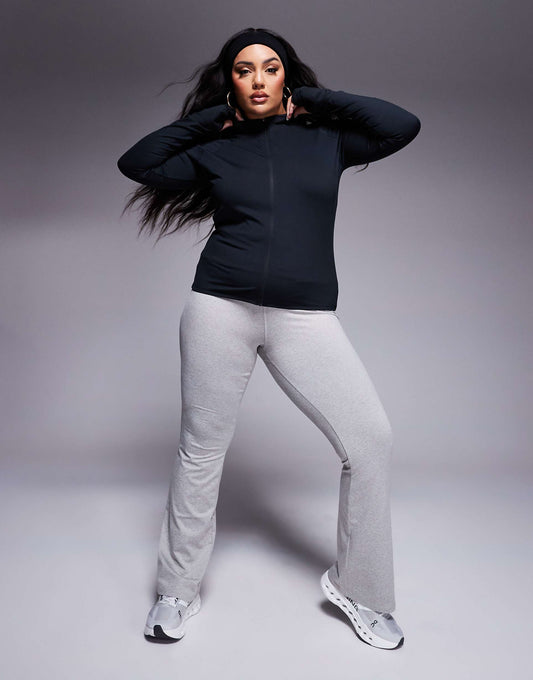 Curve Icon Soft Touch Zip Up Performance Long Sleeve Top
